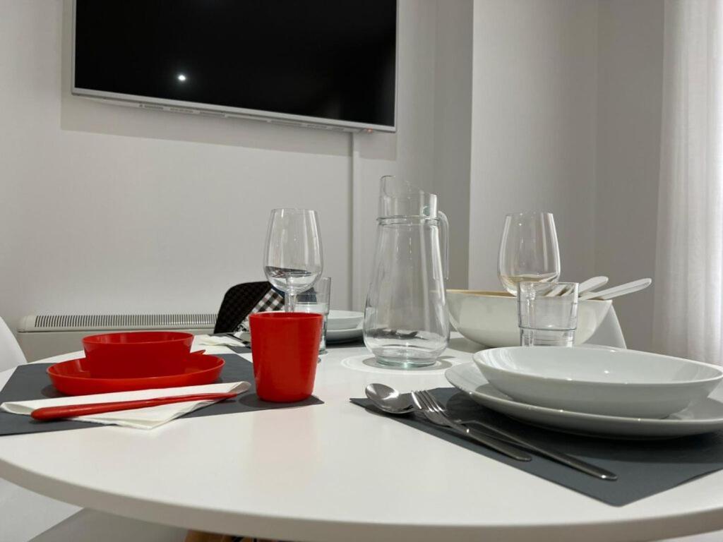 Apartamento Confot / Sbhome Нойя Екстер'єр фото