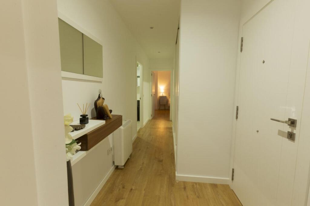 Apartamento Confot / Sbhome Нойя Екстер'єр фото