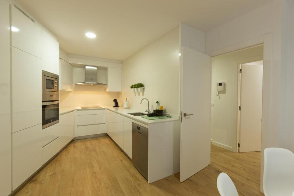 Apartamento Confot / Sbhome Нойя Екстер'єр фото